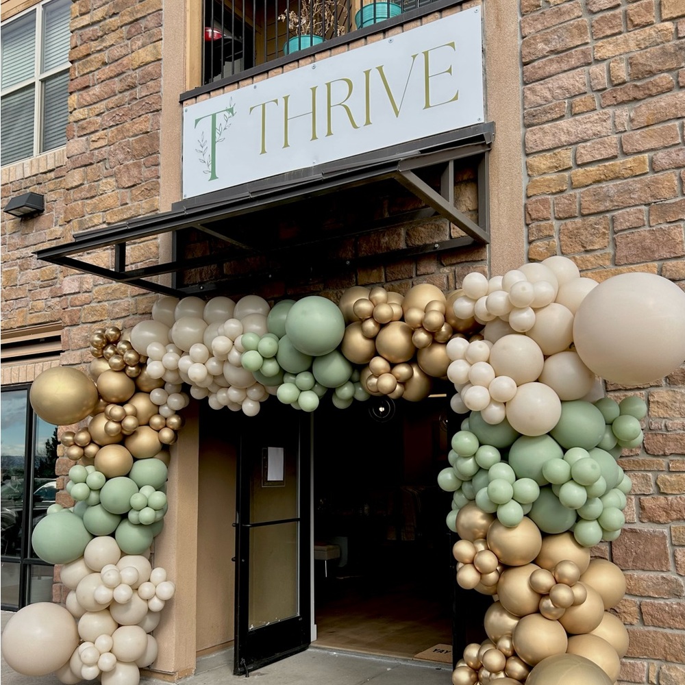 Meet your Posher, Thrive
